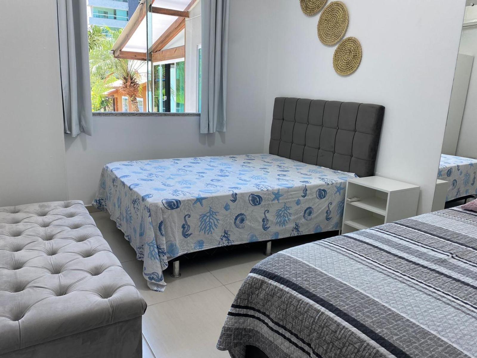 ボンビーニャス Residencial Com Piscina Possui Jacuzzi Aquecida Com Hidromassagemヴィラ エクステリア 写真