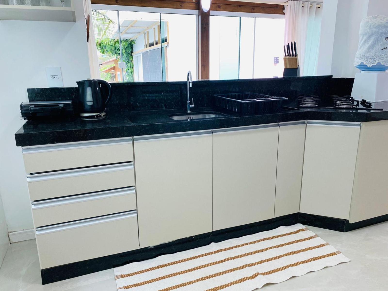 ボンビーニャス Residencial Com Piscina Possui Jacuzzi Aquecida Com Hidromassagemヴィラ エクステリア 写真