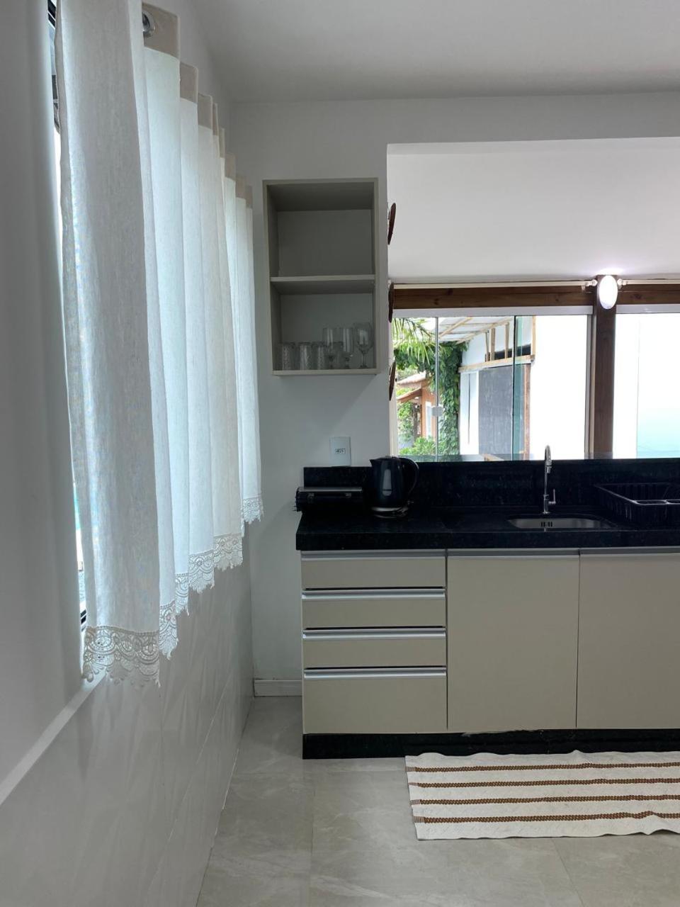 ボンビーニャス Residencial Com Piscina Possui Jacuzzi Aquecida Com Hidromassagemヴィラ エクステリア 写真