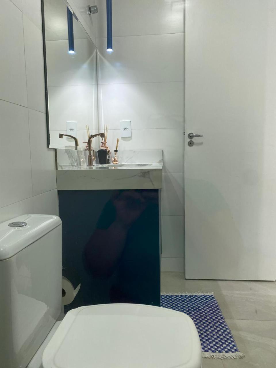 ボンビーニャス Residencial Com Piscina Possui Jacuzzi Aquecida Com Hidromassagemヴィラ エクステリア 写真